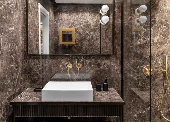 Maison d'hôtes Golden House Vatican - Rienzo 4*
