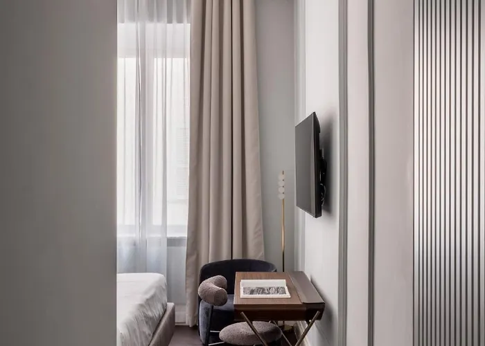 Golden House Vatican - Rienzo 4* Rome