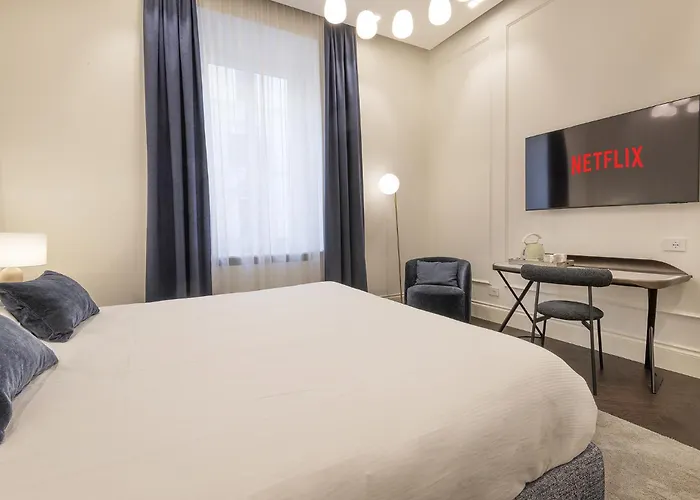 Golden House Vatican - Rienzo 4*